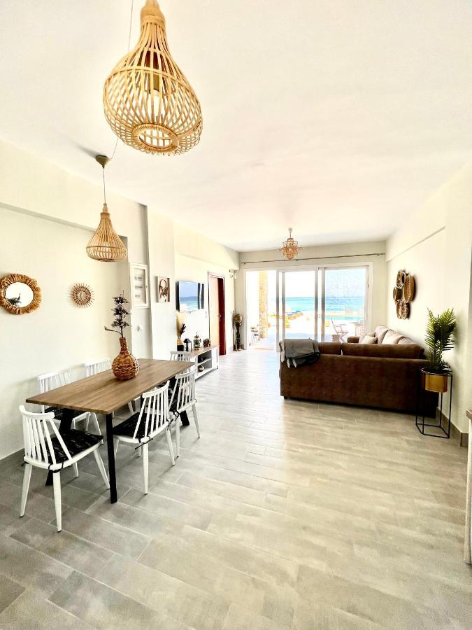 Vaso Beach Front Villa Lalyssos Eksteriør billede